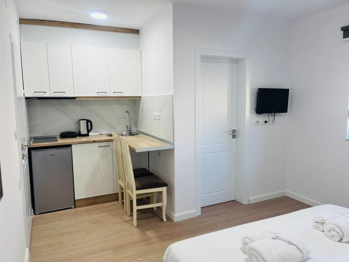 Përmet Viva Apartments מראה חיצוני תמונה